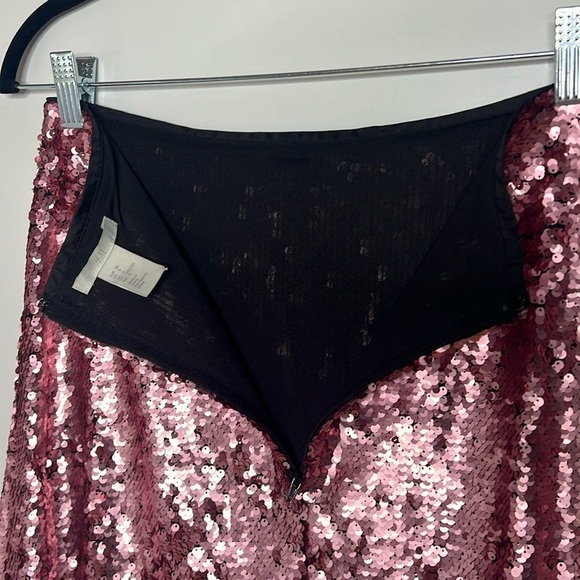 H&M Sz 8 Pink Metallic Sequins Lined Back Zip 32” A Line Skirt - New - Picture 4 of 6